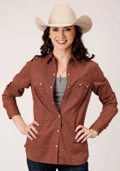 Roper Arrow Geo Long Sleeve Snap