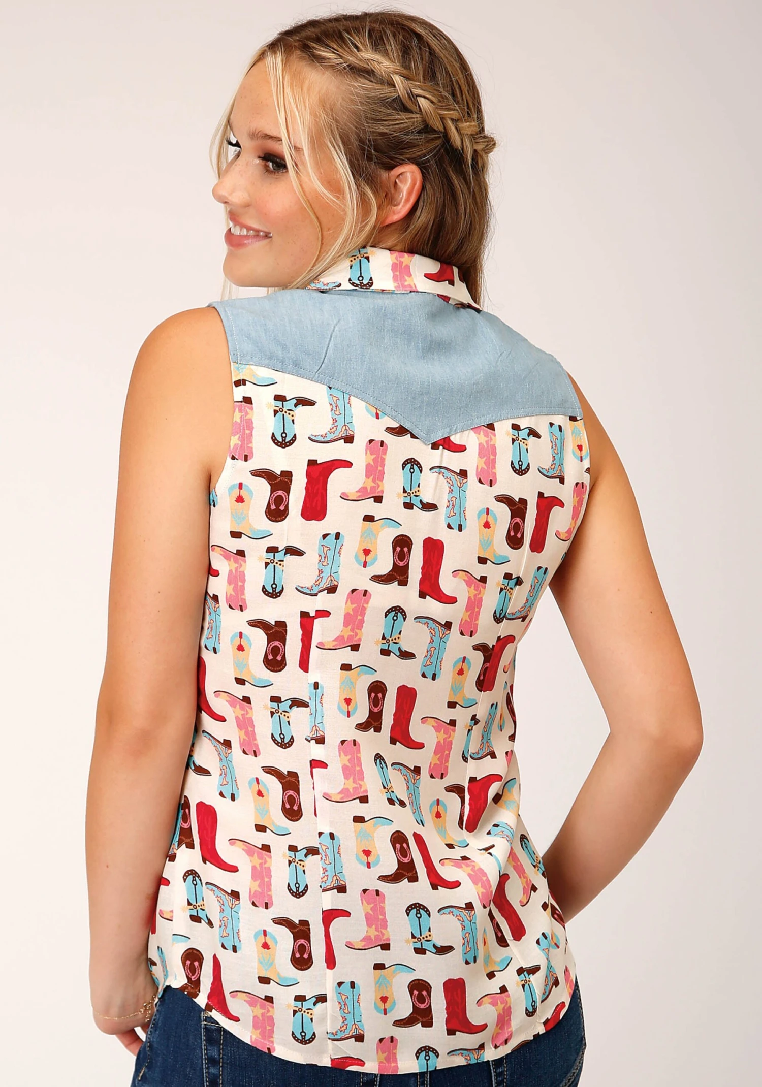 Roper Western Boot Print Rayon Sleeveless Blouse 5 Roper Western Boot Print Rayon Sleeveless Blouse - Image 3